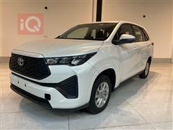 تۆیۆتا ئینۆڤا